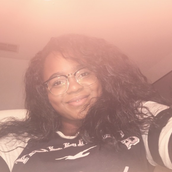 Meet your Posher, Jasmine - Picture 1 of 1